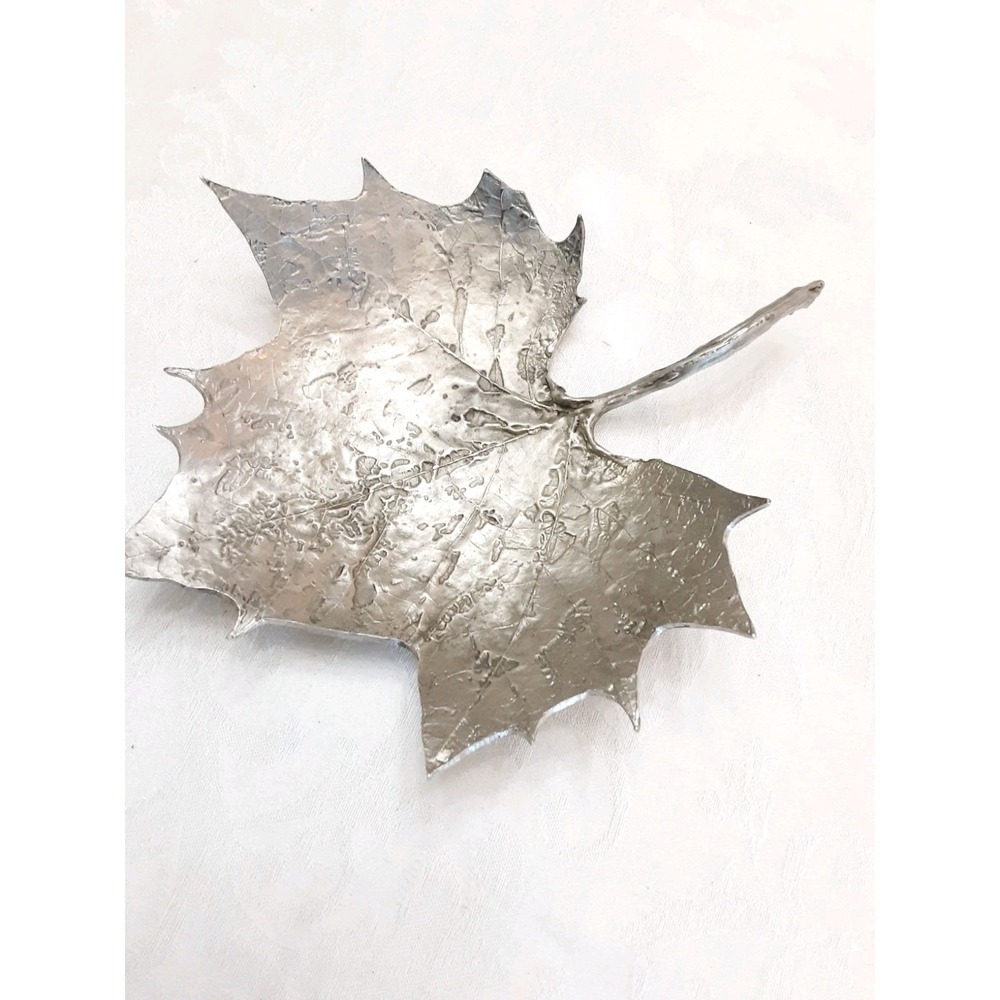 Don Drumm Pewter Oak Leaf Dish Textured Detailed Trinket Tray
